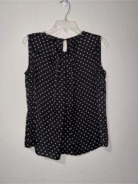 Jones New York Black Polka Dot Sleeveless Top